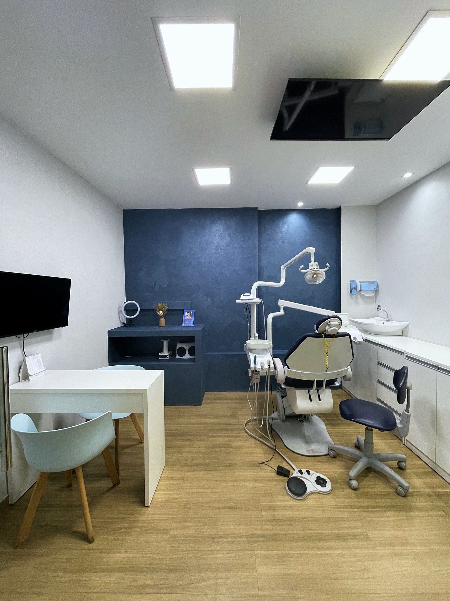 Consultório odontológico da Odontec preparado para atendimento